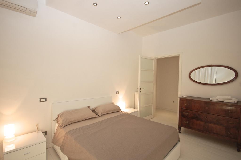 House & The City - Apartments In Рим Номер фото